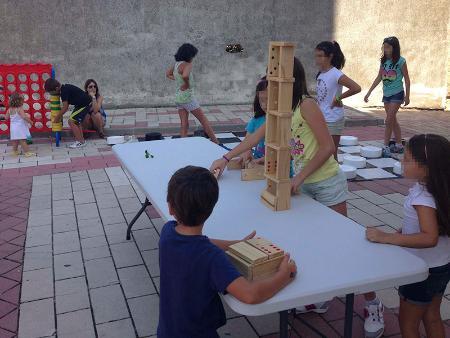Imagen Los talleres ‘Juguemos sin pantallas’ llegarán a cuarenta municipios de la provincia de la mano de la Diputación