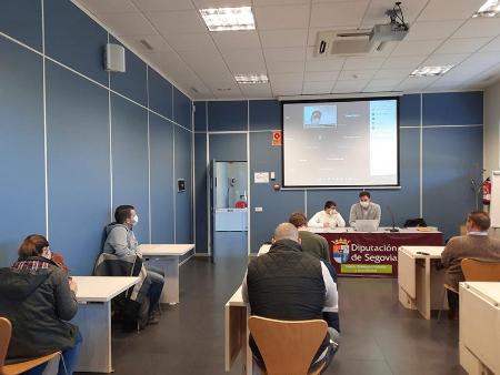 Imagen La Diputación de Segovia y la Cámara de Comercio organizan una nueva jornada informativa sobre ayudas a la digitalización de empresas en el marco del programa Acelera Pyme